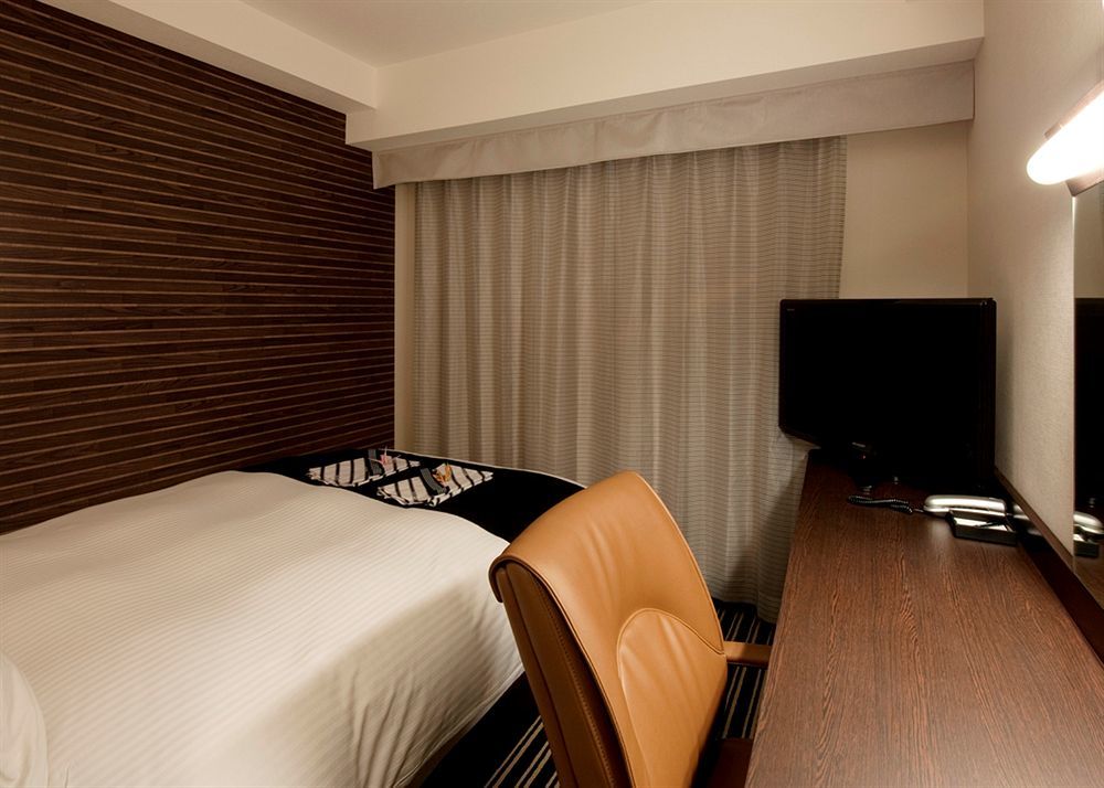 Apa Hotel Kodemmacho Ekimae Токио Екстериор снимка